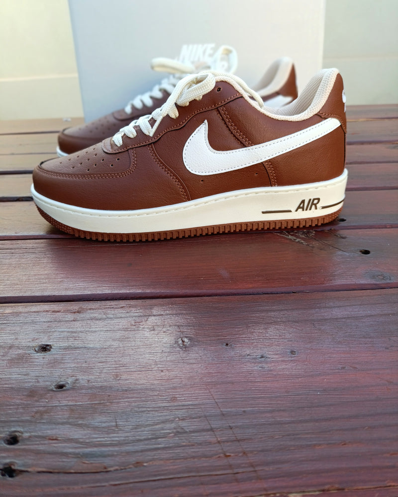 Nike Air Force 1 - Edição Limitada | Marrom